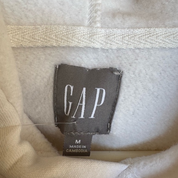 GAP Sweatshirt/Hoodie - Picture 3 of 3